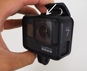 gopro起動から撮影まで-ハウジング（黒色カバー）取り付け ～ 自撮り棒への取り付け